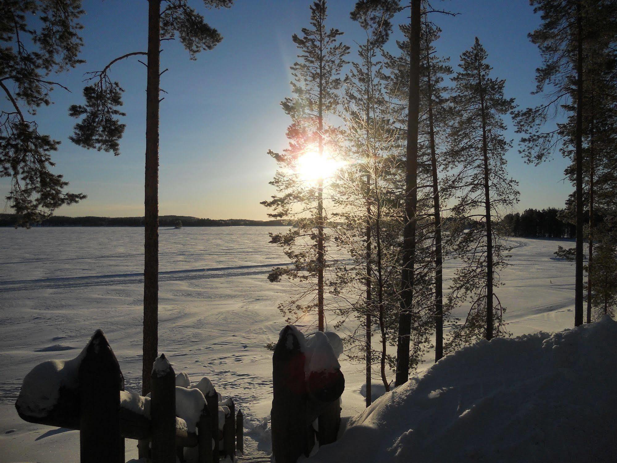 Hotel Kalevala กุห์โม ภายนอก รูปภาพ